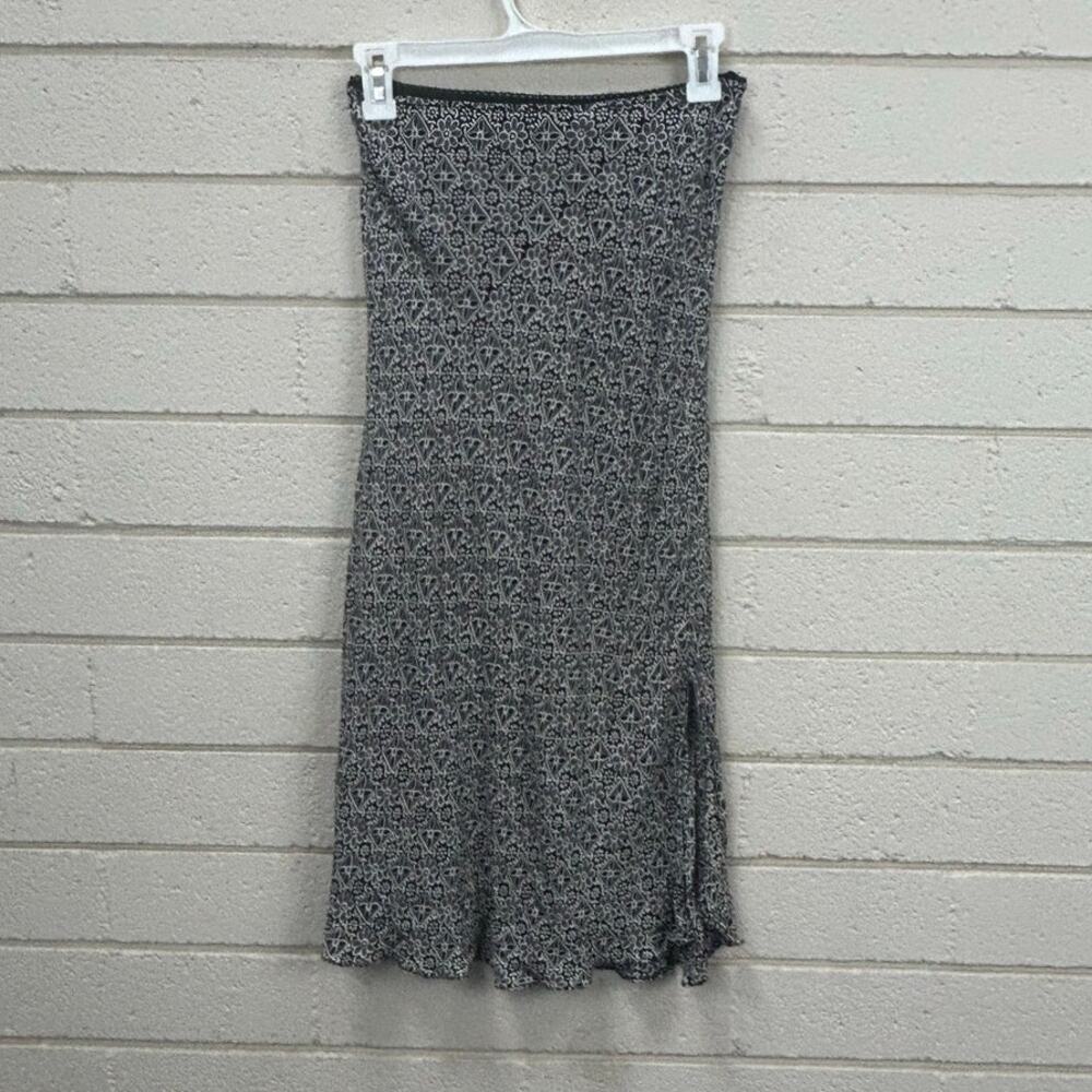 Angie Black Floral Print Midi Skirt size M - Picture 2 of 8